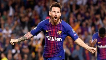 Messi superó la marca de los 300 goles en el Camp Nou.