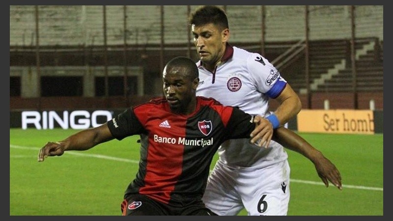 Leal, ante la marca de Braghieri.