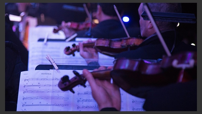 Los Palmeras y la Filarmónica provincial en la inauguración del parque 