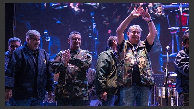 Los Palmeras y la Filarmónica provincial en la inauguración del parque 