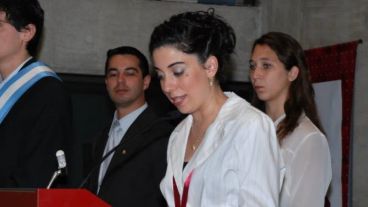 Laura Ollé, mejor promedio de las universidades santafesinas en 2016.