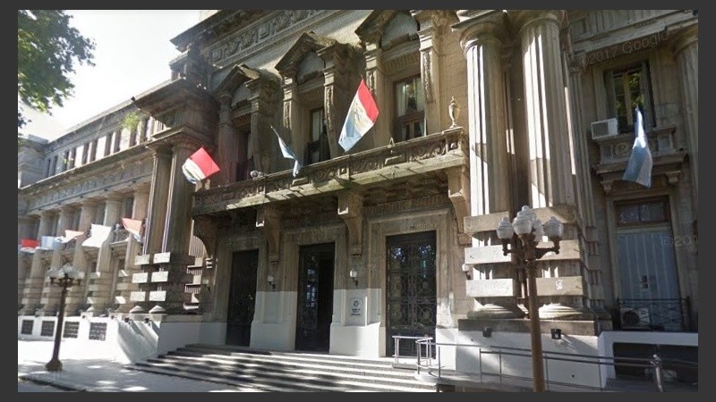 La sede de Gobernación, uno de los lugares donde hubo falsas alarmas.