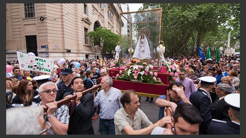 Alegría y devoción este Día de la Virgen del Rosario.