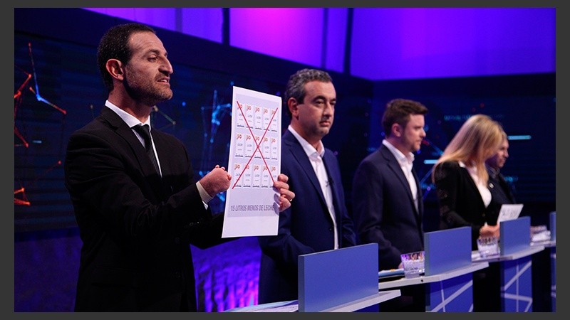 Los candidatos asumieron como propia la necesidad de debatir.