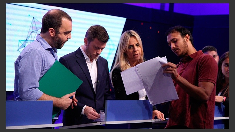 Los candidatos asumieron como propia la necesidad de debatir.