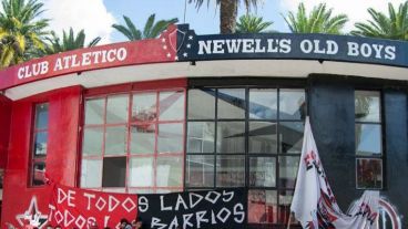 Newell's, entre el fútbol y la crisis esconómica.
