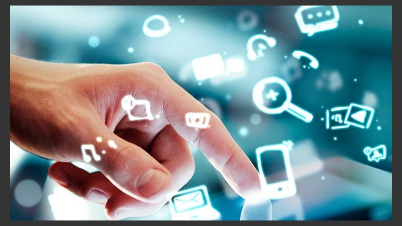 La fecha límite de envío de artículos es el 15 de diciembre.