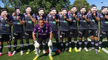 "Nuestro único héroe en este LÍO!", fue el mensaje junto a la foto.