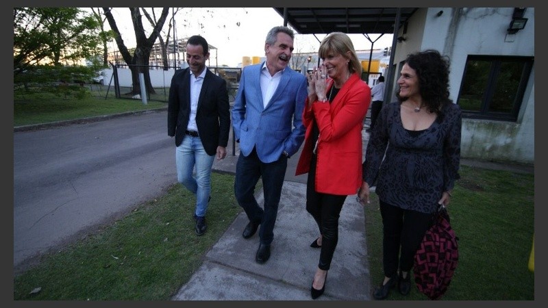 Los preparativos en las instalaciones de Televisión Litoral.