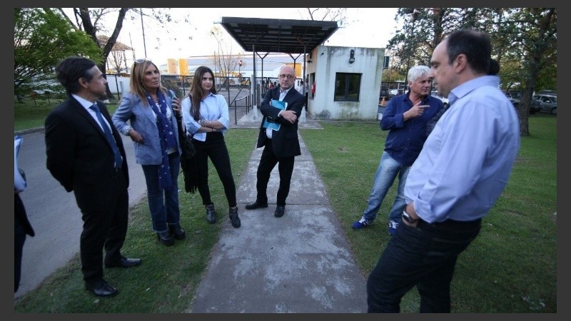Los preparativos en las instalaciones de Televisión Litoral.