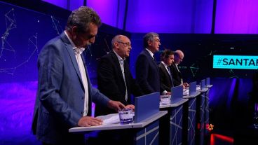 Rossi estuvo en la mira de los otros cuatro candidatos.