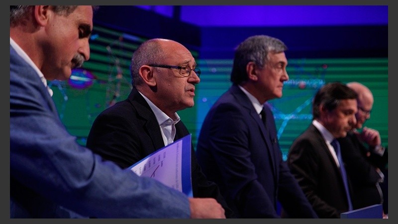 Mucho más intenso que el debate de candidatos a concejal.