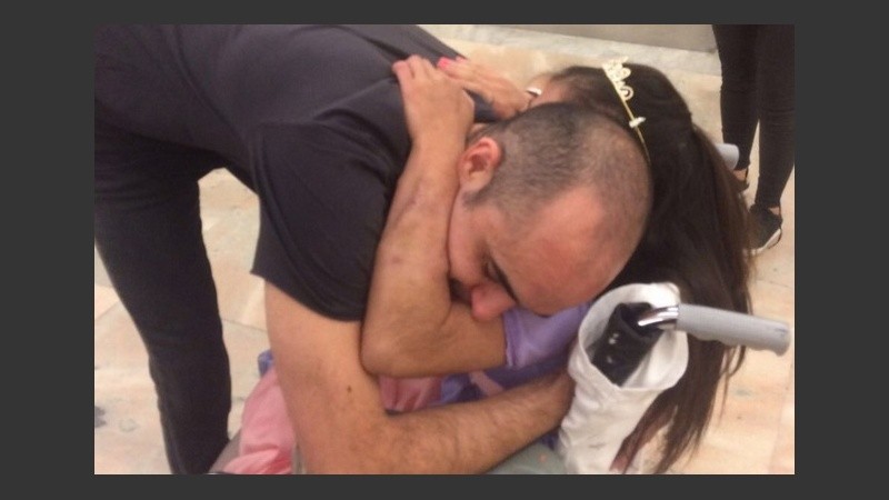 Abel Pintos junto a Priscilla. 