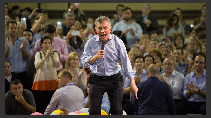Macri se mostró enérgico en el escenario.