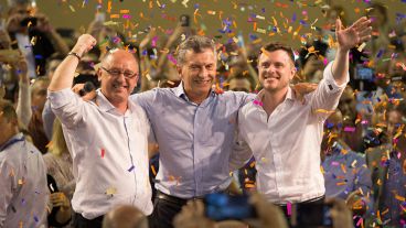 Juntos. Cantard, Macri y López Molina tras el acto