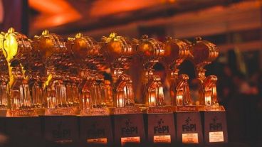 Presentará un Programa de Actividades dividido en tres capítulos: Comunicación Digital, Marketing Estratégico y Publicidad.