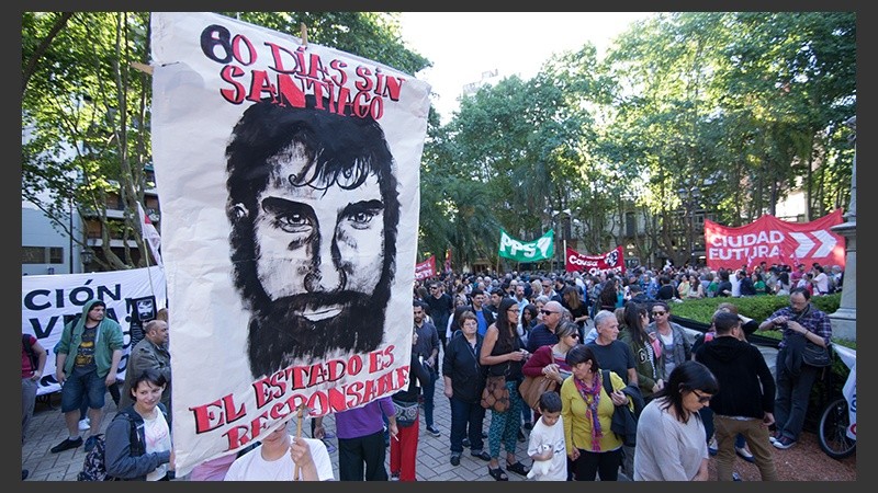 El Estado como destinatario del reclamo colectivo.