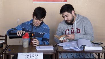 Instantáneas de la jornada de votación.