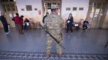 Instantáneas de la jornada de votación.