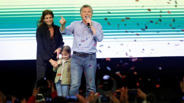Mauricio Macri festeja con su familia.