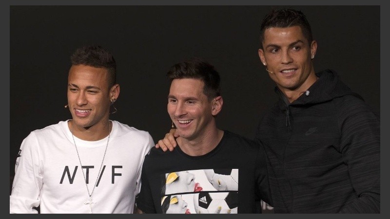 El trío que pugna por el premio.