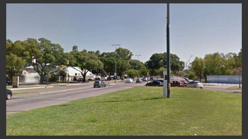 Costanera y Puccio, donde está el tablero de alumbrado público.