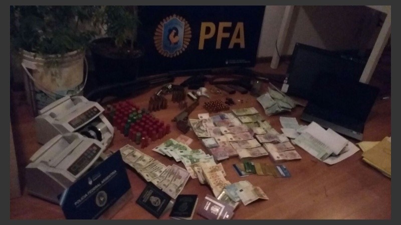 Algunos de los elementos secuestrados.