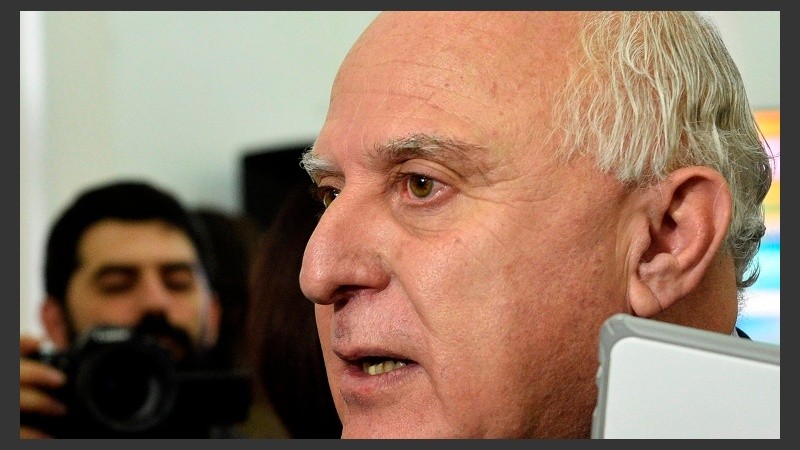 Lifschitz: 
