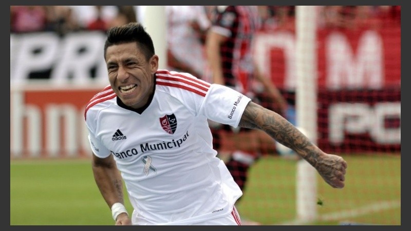 Sarmiento tuvo un buen primer tiempo y lo hizo notar en el marcador.