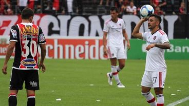 Ferroni tuvo su esperado debut en la primera de Newell's.