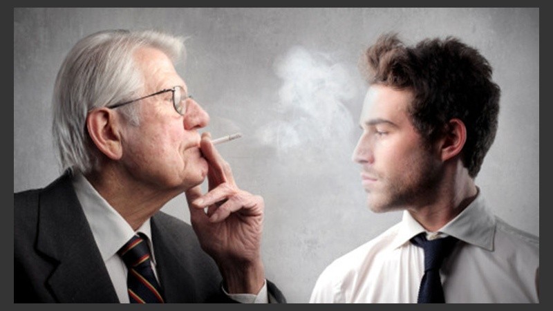 Para la especialista, es posible concientizar al paciente para que deje de fumar.