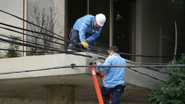 Los trabajos de este viernes son en la red aérea.