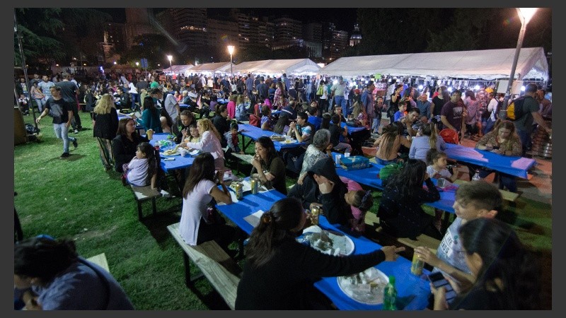 Postales del primer día de Colectividades 2017. 