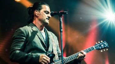 Qué es lo que hace la productora quedándose con sus equipos.