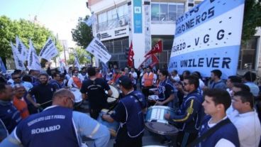 La reunión se realizó este lunes en Ovidio Lagos y San Lorenzo.