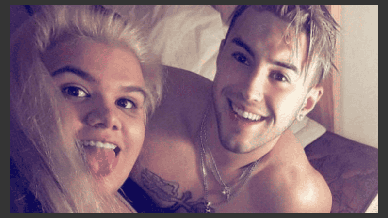 Amor y agua para pasar el calor.