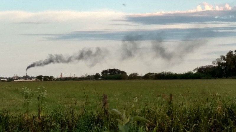Pelco está en Puerto San Martín y a un kilómetro hay un barrio en Timbúes.