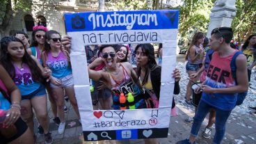 Un grupo de estudiantes este viernes en bulevar Oroño.