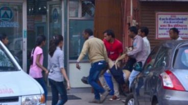 La víctima fue trasladada a un hospital pero falleció por las heridas sufridas.