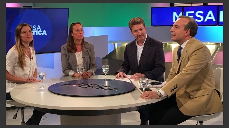 Los tres concejales este domingo en Mesa Política. 