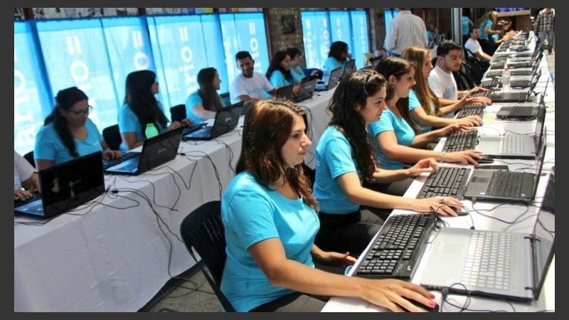 Procesando los datos del Presupuesto Participativo.