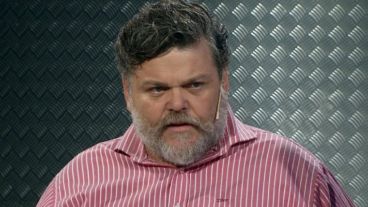 "Fueron días bastante duros para mí. Estoy extrañando algo de comer, algo de tomar", contó Alfredo Casero sobre su post operatorio.