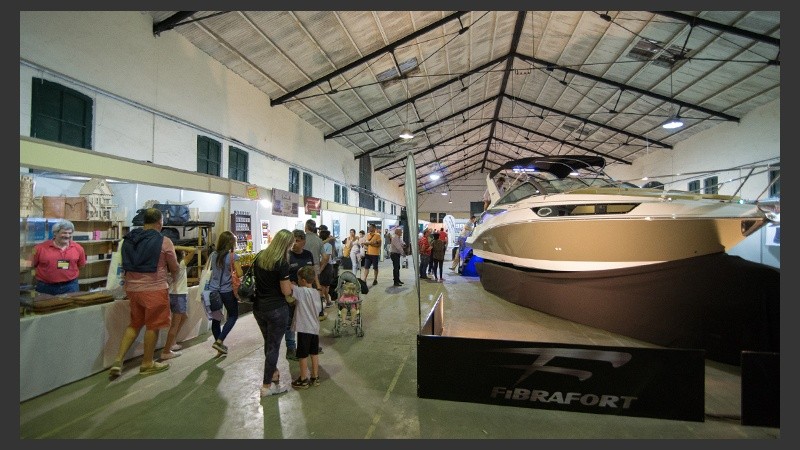 Arrancó este jueves la Feria Internacional de Outdoor en Rosario.