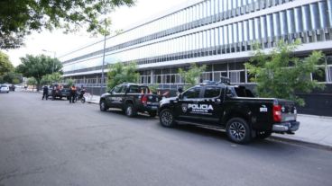 Otra jornada intensa en el nuevo complejo de la Justicia federal.