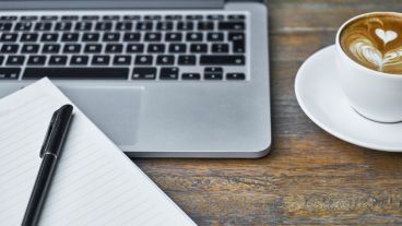 Toma nota, conectate y estudia.