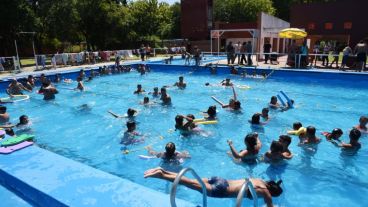 Las colonias y piletas inician una nueva temporada.