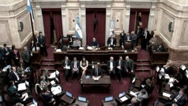 Salieron las reformas en el Senado.