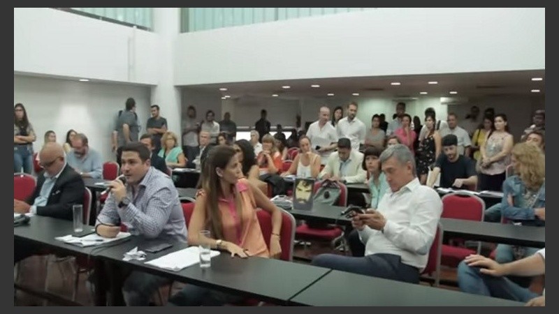 Encendida sesión la de ayer en el Concejo. 