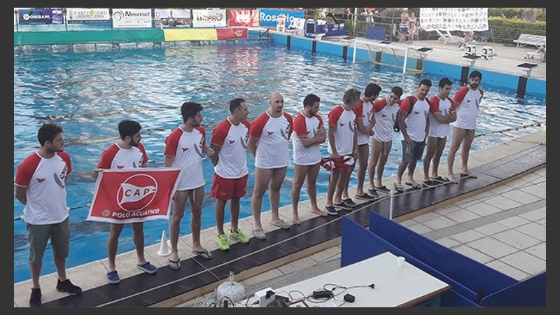 El plantel de Provincial, entre los mejores cuatro.