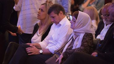 Postales de la jura de los concejales electos en el teatro La Comedia. (Alan Monzón/Rosario3.com)